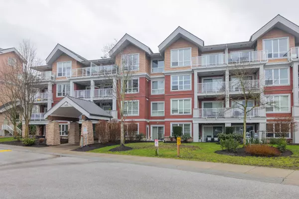 Surrey, BC V4N 6J8,6450 194 ST #109