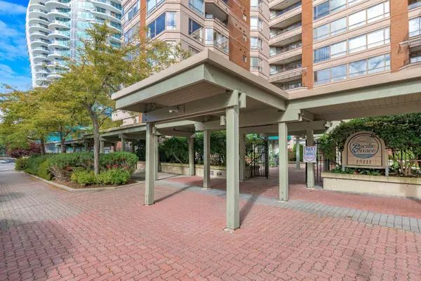 White Rock, BC V4B 2P4,15111 Russell AVE #511