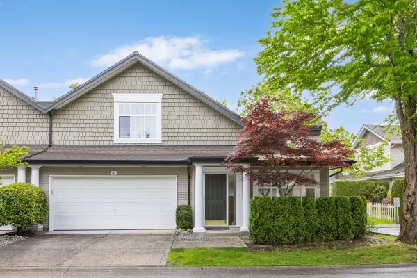 14877 33 AVE #10,  Surrey,  BC V4P 3A3