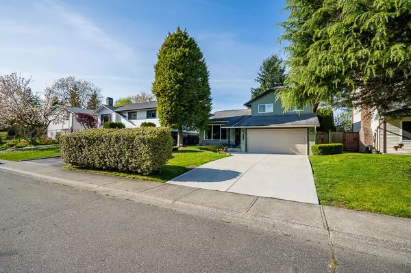 Langley, BC V4W 3H5,27153 33a AVE