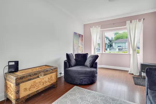 New Westminster, BC V3M 2N2,1218 Hamilton ST