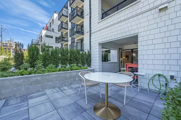 Vancouver, BC V5N 0J5,2235 E Broadway #105