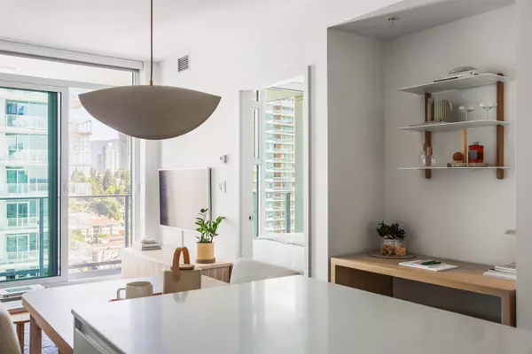 Burnaby, BC V3J 0M3,3888 Evergreen PL #1605