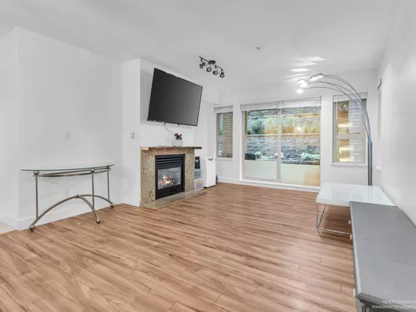 Burnaby, BC V5A 4Y4,9329 University CRES #104