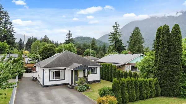 Hope, BC V0X 1L0,578 Hemlock AVE