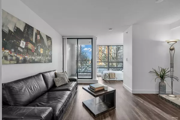 Vancouver, BC V6Z 3G4,933 Hornby ST #1211