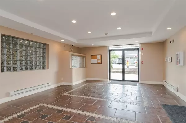 Chilliwack, BC V2P 1S6,46021 Second AVE #408