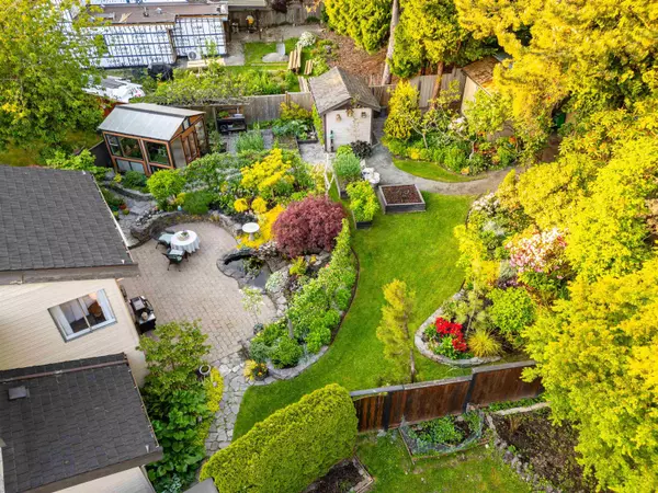 7219 Quatsino DR,  Vancouver,  BC V5S 4C2