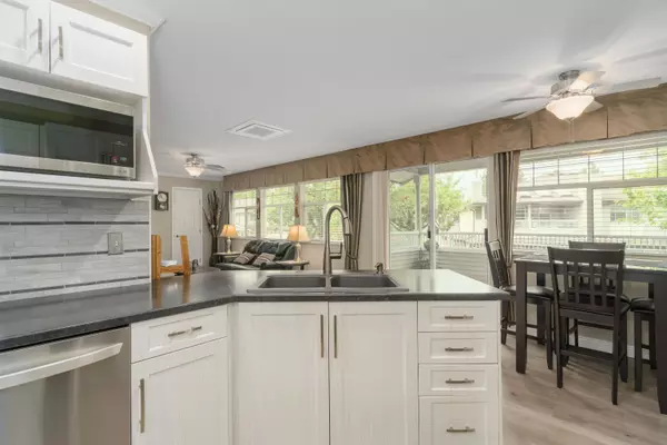 Langley, BC V1M 2L2,20391 96 AVE #188