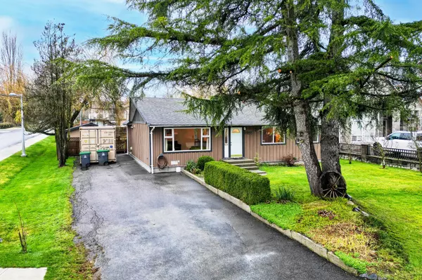 Surrey, BC V3S 4C1,6143 175b ST