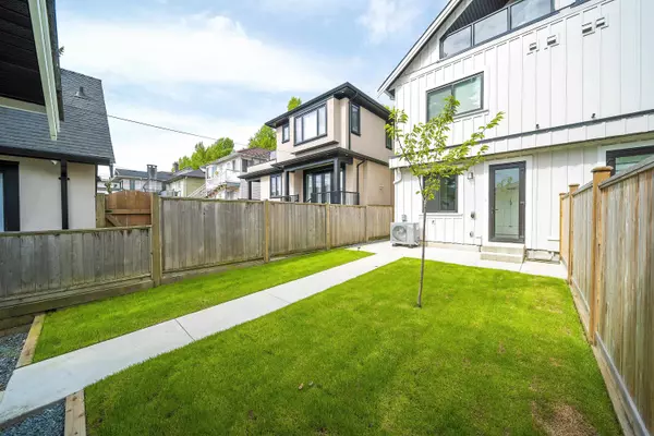 Vancouver, BC V5V 4Z3,4720 Henry ST