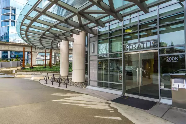 2008 Rosser AVE #2803, Burnaby, BC V5C 0H8