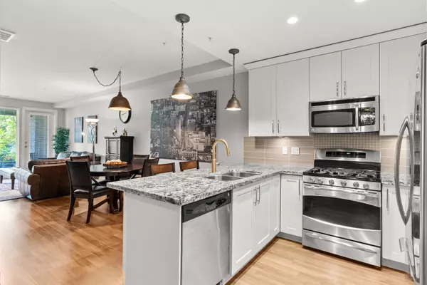 Tsawwassen, BC V4M 0A2,5099 Springs BLVD #113