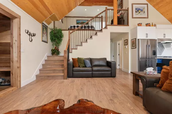 Hope, BC V0X 1L0,71362 Grove BLVD #HG158