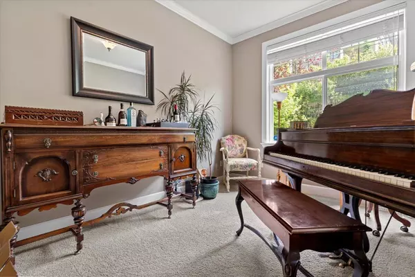 Abbotsford, BC V2S 8M6,3532 Mckinley DR #4