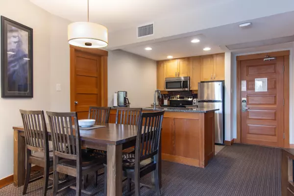 Whistler, BC V0N 1B2,2036 London LN #329A