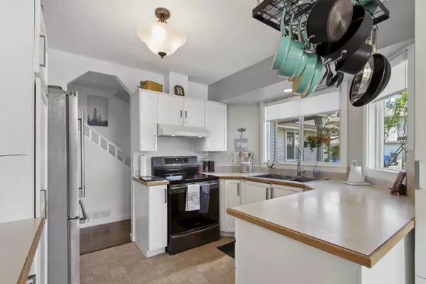 Langley, BC V1M 2E1,9045 Walnut Grove DR #25