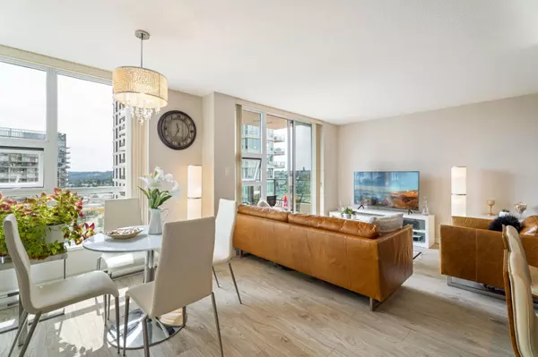 Burnaby, BC V5C 0G8,2200 Douglas RD #2102