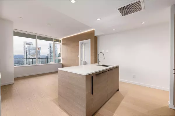 Burnaby, BC V5H 0H8,6383 Mckay AVE #3307