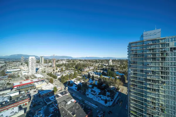 Surrey, BC V3T 0A8,13618 100 AVE #3205