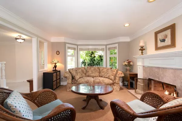 Delta, BC V4K 3A2,5031 Linden DR