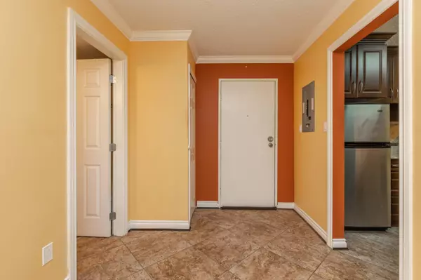 Delta, BC V4C 6R5,8635 120 ST #221A