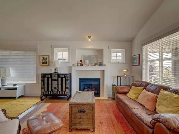 Sechelt, BC V7Z 0V2,6258 Kevins RD