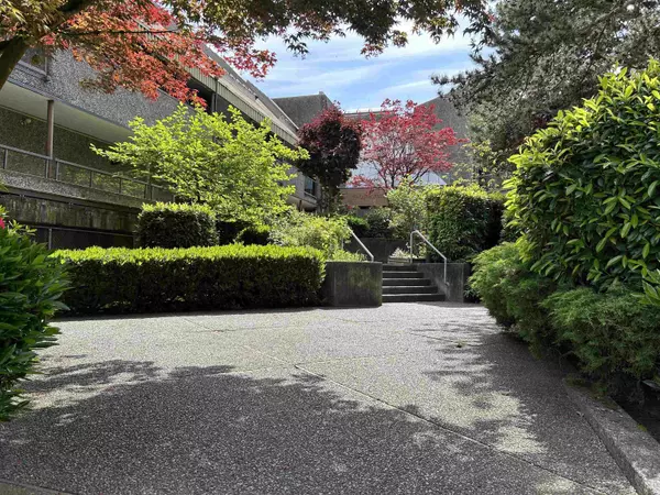 Richmond, BC V6X 3E9,8460 Ackroyd RD #320