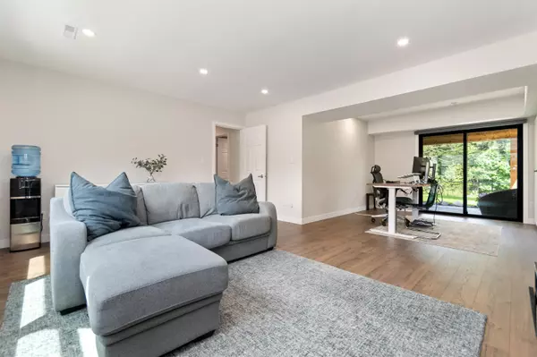 Hope, BC V0X 1L0,775 Olson AVE