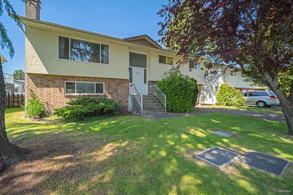 Richmond, BC V7C 4G4,7411 Thormanby CRES