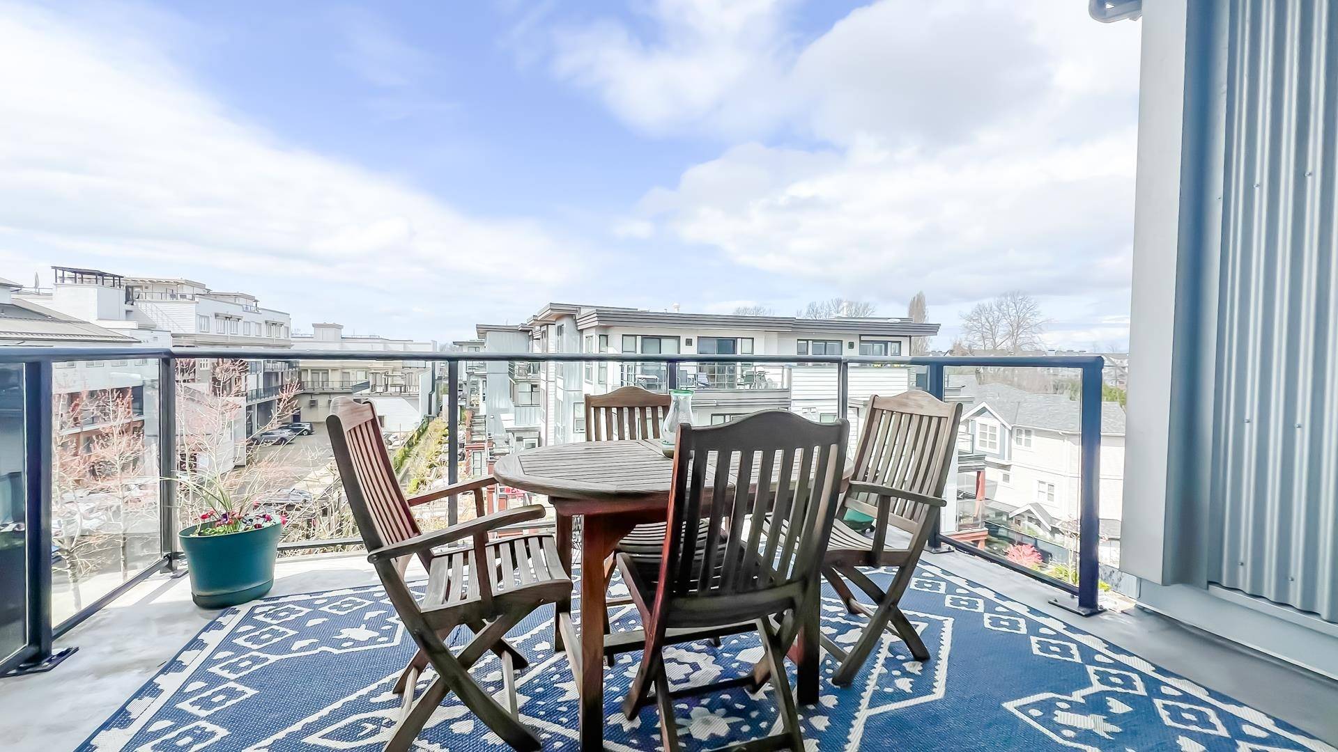 Richmond, BC V7E 3S3,6233 London RD #420