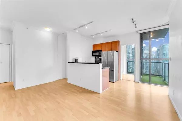 Vancouver, BC V6B 6P6,928 Richards ST #1903