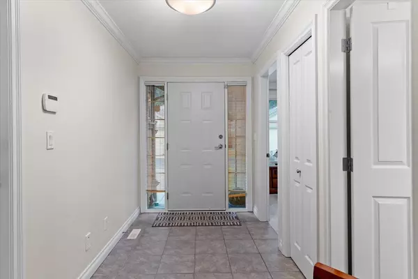 Chilliwack, BC V2R 5W6,46000 Thomas RD #83