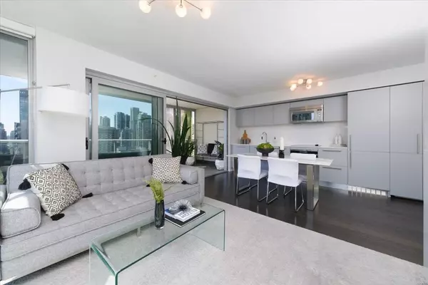 Vancouver, BC V6B 0M5,999 Seymour ST #1503