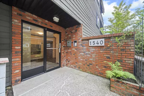 Vancouver, BC V5N 1J8,1540 E 4th AVE #311