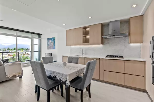 4730 Lougheed HWY #1406,  Burnaby,  BC V5C 0M9