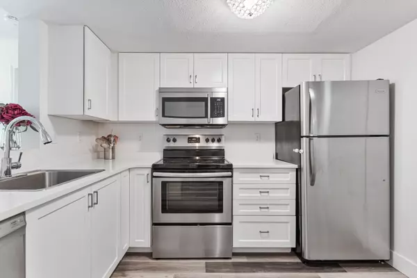 Port Moody, BC V3H 5B8,220 Newport DR #303