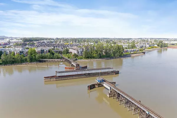 New Westminster, BC V3M 6E2,1250 Quayside DR #1704