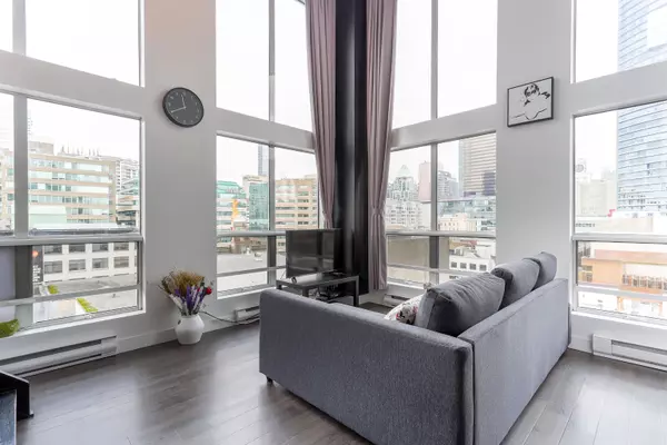 933 Seymour ST #601,  Vancouver,  BC V6B 6L6