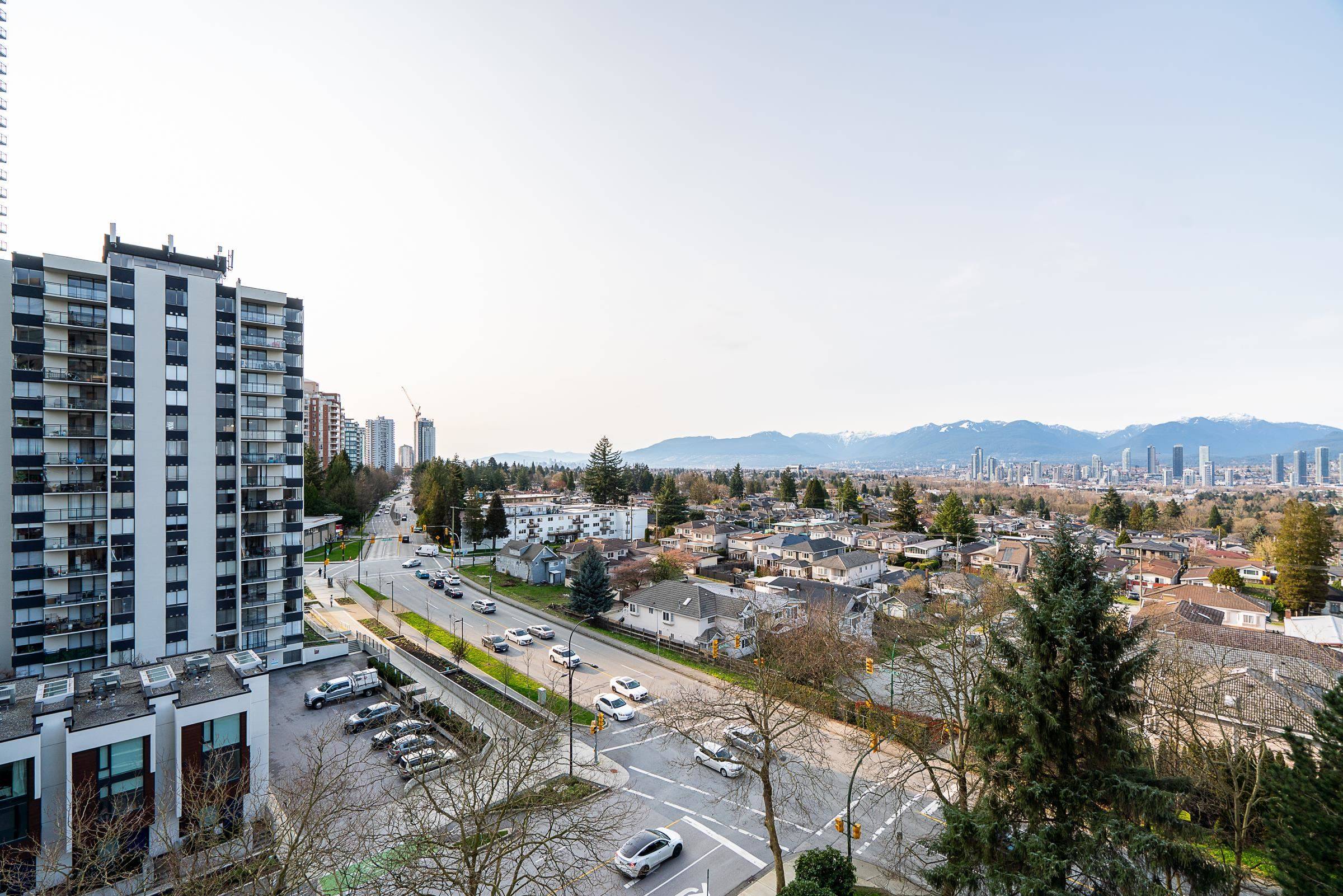 Burnaby, BC V5H 4J3,6070 Mcmurray AVE #905