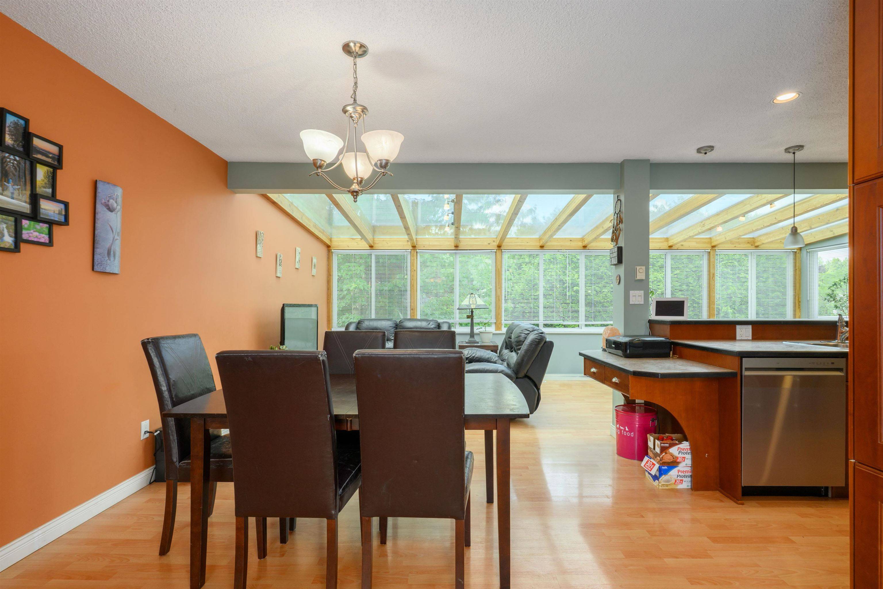 Pitt Meadows, BC V3Y 1N9,11515 198 ST