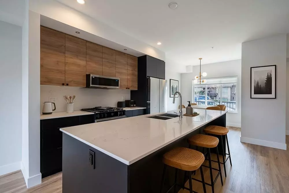 Maple Ridge, BC V2W 0K9,10640 248 ST #3