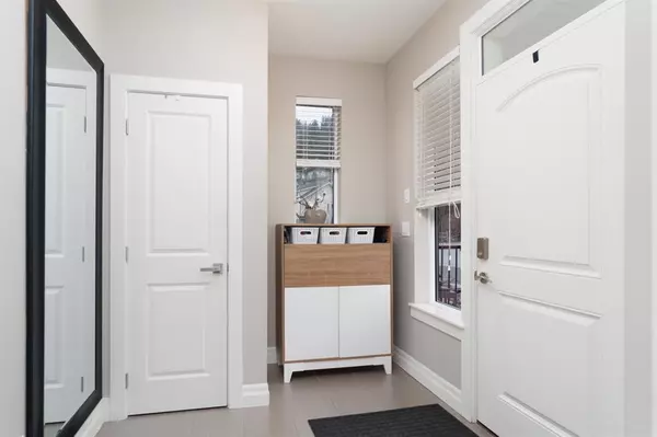 Chilliwack, BC V2R 0X2,46961 Sylvan DR #B