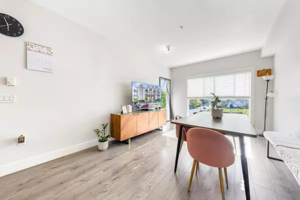 Langley, BC V3A 0J8,20175 53 AVE #302