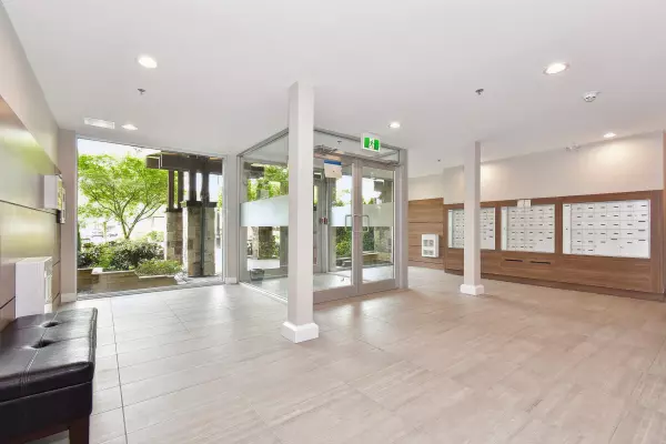 Maple Ridge, BC V2X 3Y8,22562 121 AVE #205