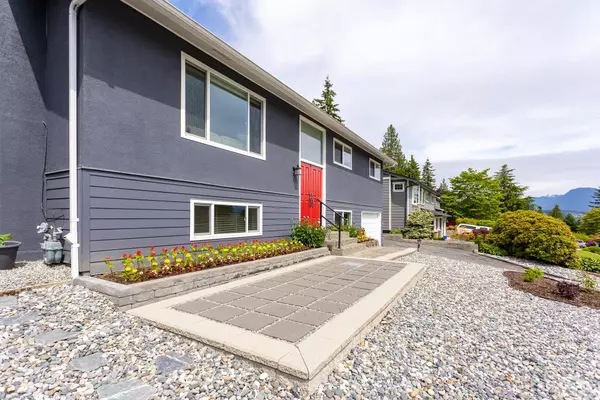 Coquitlam, BC V3C 3S3,3032 Armada ST