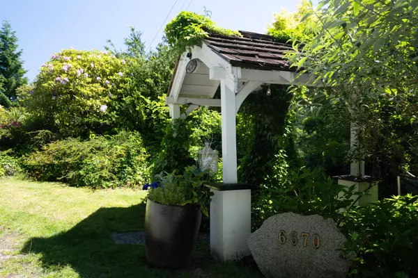 West Vancouver, BC V7W 2H9,6670 Wellington AVE