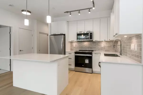 Maple Ridge, BC V2X 3Y8,22562 121 AVE #113