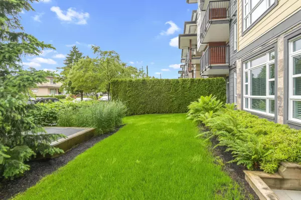 Maple Ridge, BC V2X 3Y8,22562 121 AVE #113