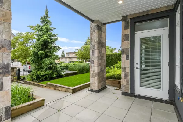 Maple Ridge, BC V2X 3Y8,22562 121 AVE #113